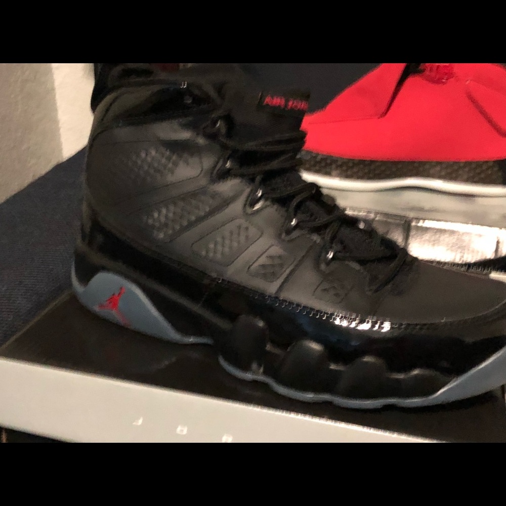 Retro Jordans 9